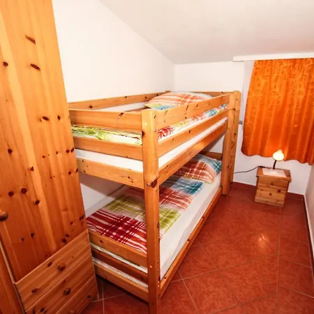 Apartman Apartments Mugeba Mugeba
