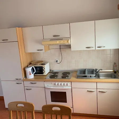 Apartments Mugeba Apartman Mugeba